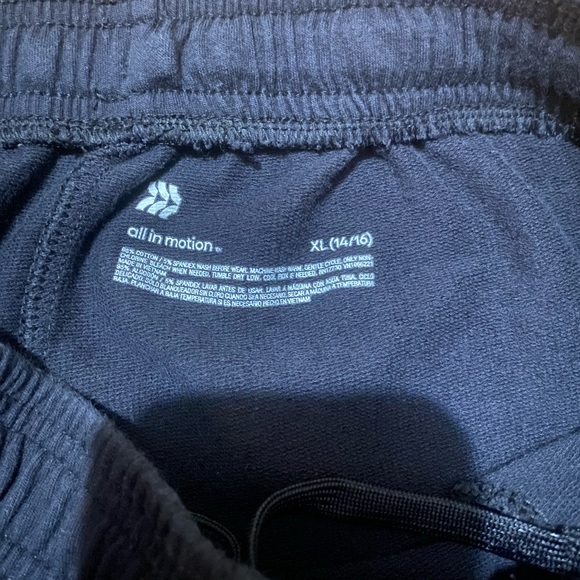 Target shorts - Picture 3 of 3